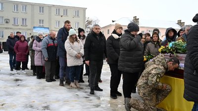 Прощання з бійцями