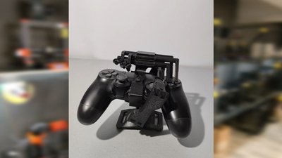 У Львові виготовляють елементи зброї та амуніції для воїнів на 3D-принтері