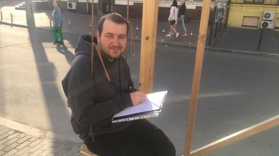 Дев’ять років тому у Донецьку. Спогади учасника проукраїнських мітингів, колишнього полоненого Володимира Фомічова Дев’ять років тому у Донецьку. Спогади учасника проукраїнських мітингів, колишнього полоненого Володимира Фомічова