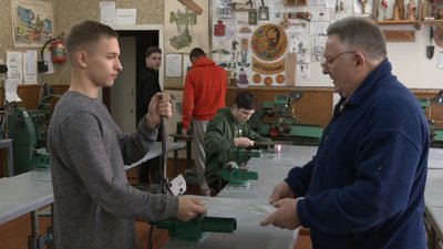 П'ять історій дітей-волонтерів