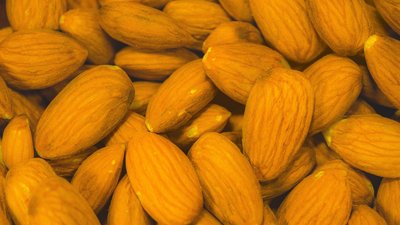 Скільки кальцію потрібно людині та в яких продуктах його шукати Скільки кальцію потрібно людині та в яких продуктах його шукати