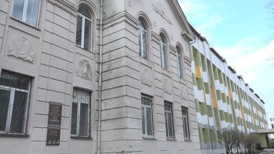 У Житомирі оголосили тендер на реконструкцію старого корпусу гімназії №23 У Житомирі оголосили тендер на реконструкцію старого корпусу гімназії №23