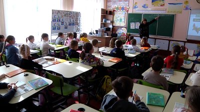 8 листопада у Житомирі на навчання в очному режимі вийшло п’ять шкіл 8 листопада у Житомирі на навчання в очному режимі вийшло п’ять шкіл