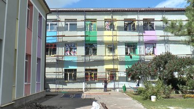Ремонт школи у селищі Ланна Ремонт школи у селищі Ланна