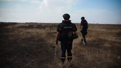 "Очищення від боєприпасів". Сапери з Одещини розміновують Баштанський район Миколаївщини "Очищення від боєприпасів". Сапери з Одещини розміновують Баштанський район Миколаївщини