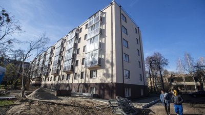 На фінішному етапі. Кличко показав, як ремонтують пошкоджені обстрілами РФ будинки