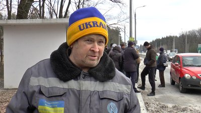 «Якщо газом топити, то на їжу не вистачить»: під Полтавою протестували проти тарифів «Якщо газом топити, то на їжу не вистачить»: під Полтавою протестували проти тарифів