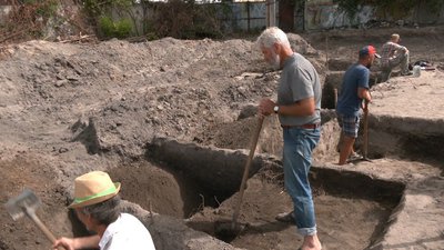 минуле зустрічається із сучасністю минуле зустрічається із сучасністю
