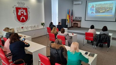 Жителі Тернопільщини долучилися до радіодиктанту національної єдності Жителі Тернопільщини долучилися до радіодиктанту національної єдності
