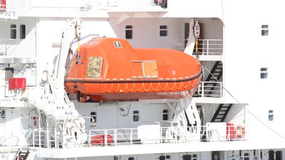 Дослідницький корабель "Джеймс Кларк Росс" зайшов до одеського порту.