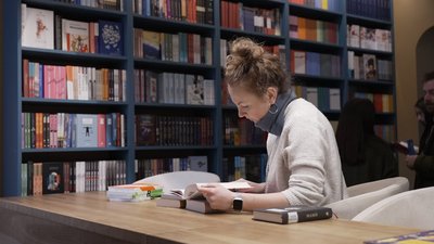 Здійснили мрію: у Вінниці родина загиблого захисника відкрила книгарню у пам'ять про сина