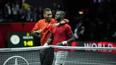 Фелікс Оже-Альяссім Френсіс Тіафо Кубок Лейвера 2022 Фелікс Оже-Альяссім Френсіс Тіафо Кубок Лейвера 2022