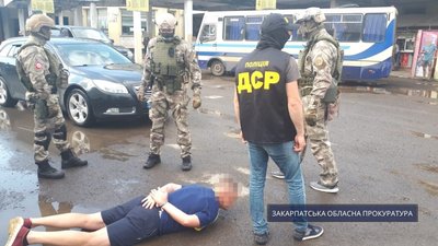 За вимагання грошей прокуратура скерувала обвинувальний акт щодо двох закарпатців