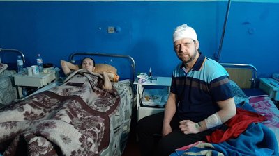"Путін вистрелив у мій будинок": як працює лікарня невідкладної допомоги у Харкові під час війни "Путін вистрелив у мій будинок": як працює лікарня невідкладної допомоги у Харкові під час війни