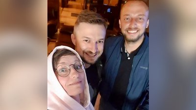Хотіли знімати вибори. Депортовані з Білорусі журналісти прилетіли в Одесу