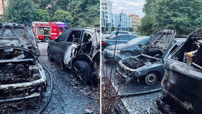 Вогонь перекинувся з однієї машини на іншу: в Ужгороді горіли три авто Вогонь перекинувся з однієї машини на іншу: в Ужгороді горіли три авто