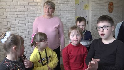 Гастролі та перфоманси: як у Луцьку працює театр для людей із синдромом Дауна Гастролі та перфоманси: як у Луцьку працює театр для людей із синдромом Дауна