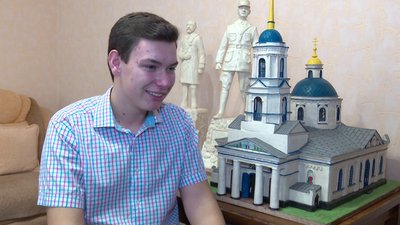 Хлопчик із Сум здобув гран-прі у Франції за скульптуру з пластиліну