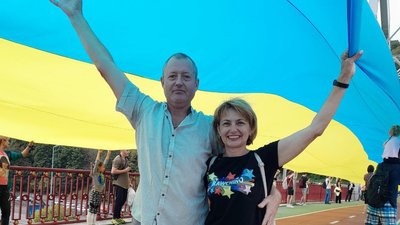 "З нами не поводились жорстоко лише тому, що їм наказали бути ввічливими" — історія переселенки з Нової Каховки