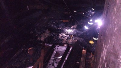 Дві пожежі за добу сталися у селі на Закарпатті: одна людина загинула Дві пожежі за добу сталися у селі на Закарпатті: одна людина загинула