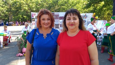 У Миколаєві відбувся огляд сімейної творчості “Родинні суперечки” У Миколаєві відбувся огляд сімейної творчості “Родинні суперечки”