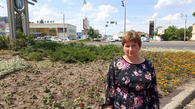 У Житомирі на квітниках вирвали понад 2000 квітів У Житомирі на квітниках вирвали понад 2000 квітів