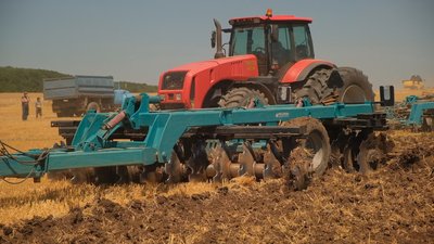 На Вінниччині розпочалася жнивна кампанія На Вінниччині розпочалася жнивна кампанія