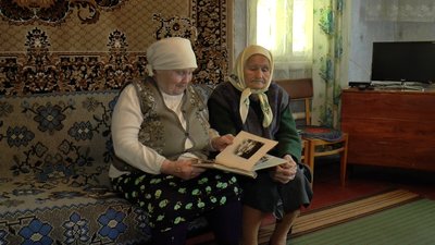 «Думаю, що недаремно прожила». 100-літня Олександра Артеменко із Полтавщини пережила голод і війну «Думаю, що недаремно прожила». 100-літня Олександра Артеменко із Полтавщини пережила голод і війну