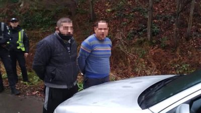 На Закарпатті правоохоронці затримали двох ужгородців, які пограбували мешканця Дрогобича На Закарпатті правоохоронці затримали двох ужгородців, які пограбували мешканця Дрогобича