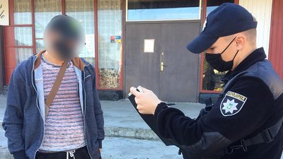 У Бобровиці сталася бійка і стрілянина через намет ОПЗЖ