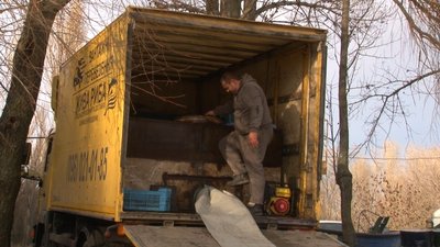 Зариблення Дніпра в селі Рацеве на Черкащині Зариблення Дніпра в селі Рацеве на Черкащині