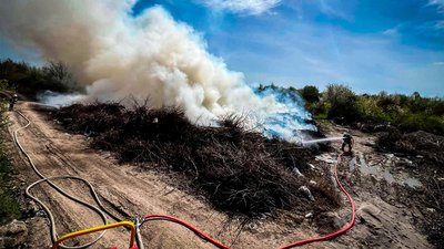 Працівники ДСНС тричі гасили займання в екосистемах Хмельниччини Працівники ДСНС тричі гасили займання в екосистемах Хмельниччини