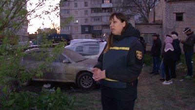 "Були чутні крики дітей, але двері не відчинялися": історії мешканців зруйнованої багатоповерхівки в Умані "Були чутні крики дітей, але двері не відчинялися": історії мешканців зруйнованої багатоповерхівки в Умані
