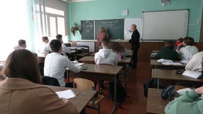 Навчання та повітряні тривоги: як вчаться учні одного з ліцеїв у Рівному