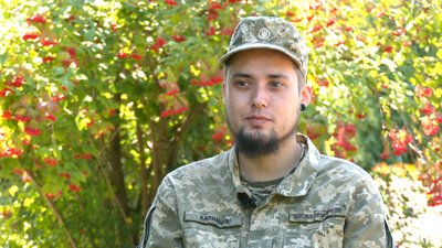 "З матір'ю наші погляди розійшлися". Історія бурята-монгола Олексія Васильєва, який захищає Україну "З матір'ю наші погляди розійшлися". Історія бурята-монгола Олексія Васильєва, який захищає Україну