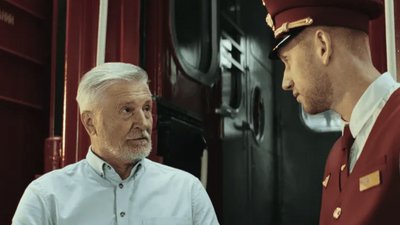 Кадр з фільму «Потяг "Червона Рута"»