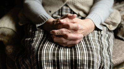 Уряд призначив довічну державну стипендію жительці Херсонщини, яка рятувала євреїв під час Голокосту