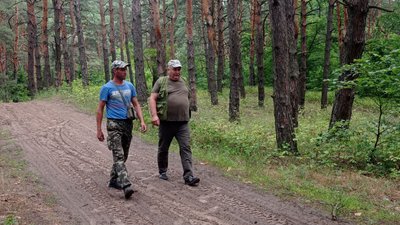 Виявляють порушників: на Дніпропетровщині лісівники проводять рейди