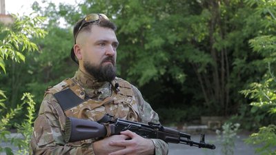 На Рівненщині добровольчі формування навчались маневреному бою у місті На Рівненщині добровольчі формування навчались маневреному бою у місті
