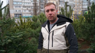 У Дніпрі перевірили точки продажу ялинок У Дніпрі перевірили точки продажу ялинок