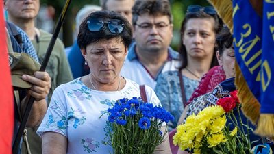 На Дніпропетровщині вшанували пам’ять загиблих в ІЛ-76 військових, — фоторепортаж На Дніпропетровщині вшанували пам’ять загиблих в ІЛ-76 військових, — фоторепортаж