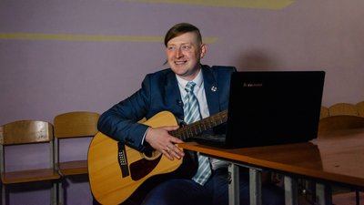 Вчитель року Максим Трубніков Вчитель року Максим Трубніков