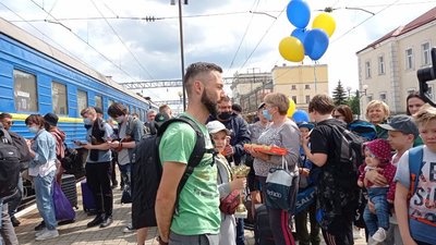 У Тернополі зустріли переможців флорбольного змагання "Весняний кубок Скали" У Тернополі зустріли переможців флорбольного змагання "Весняний кубок Скали"