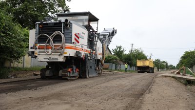Ремонт дороги у селі Михайлівка Ремонт дороги у селі Михайлівка