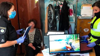 Носівчанка пропонувала поліцейській 4000 гривень хабаря