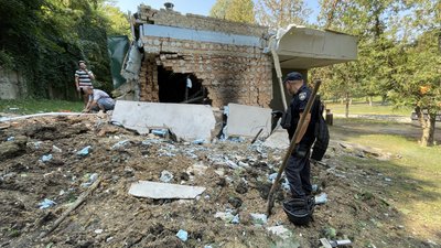 Артилерійські обстріли Харкова вранці 30 серпня: фото наслідків Артилерійські обстріли Харкова вранці 30 серпня: фото наслідків
