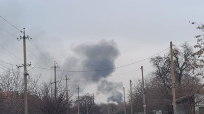 Росіяни вкотре атакували Біленьке на Запоріжжі: пошкоджені автівки