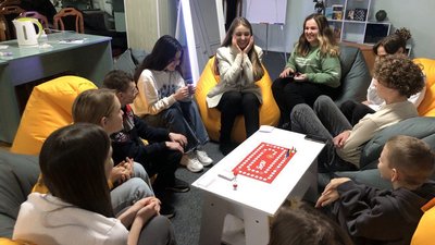 Любителі настільних ігор Любителі настільних ігор