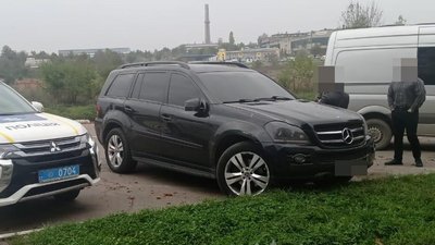 На Волині затримали двох чоловіків, які розраховувалися фальшивими гривнями На Волині затримали двох чоловіків, які розраховувалися фальшивими гривнями