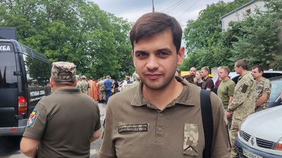 У Тернополі попрощалися з бійцем Володимиром Блажківим У Тернополі попрощалися з бійцем Володимиром Блажківим